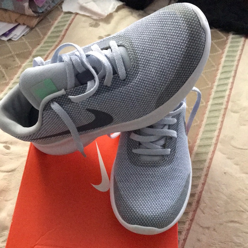 Nike flex gym shoes